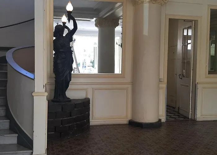 Le Petit Palais Апартаменты Ментона