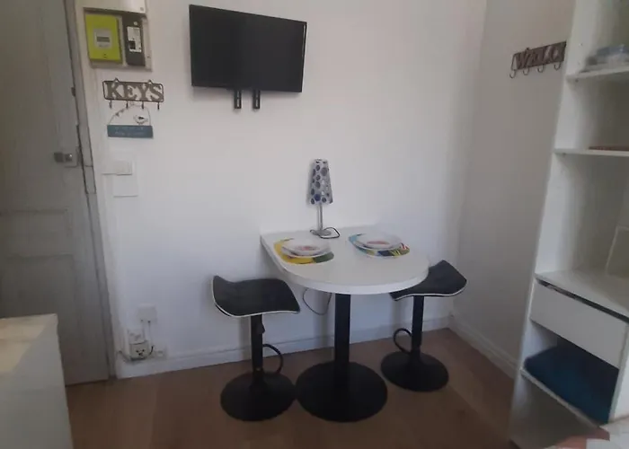 Le Petit Palais Apartament *